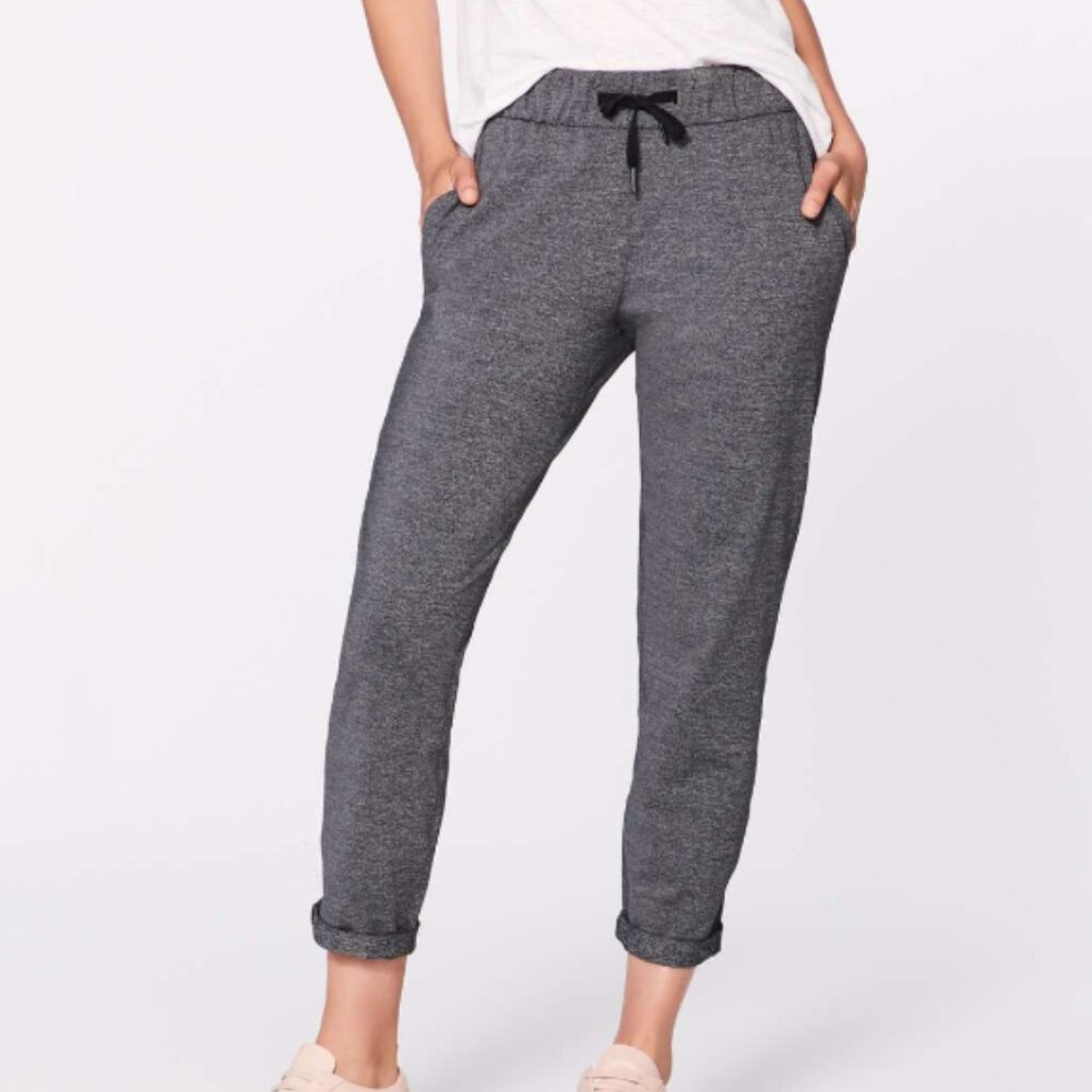 lululemon athletica Women's Charcoal Gray Drawstring Joggers